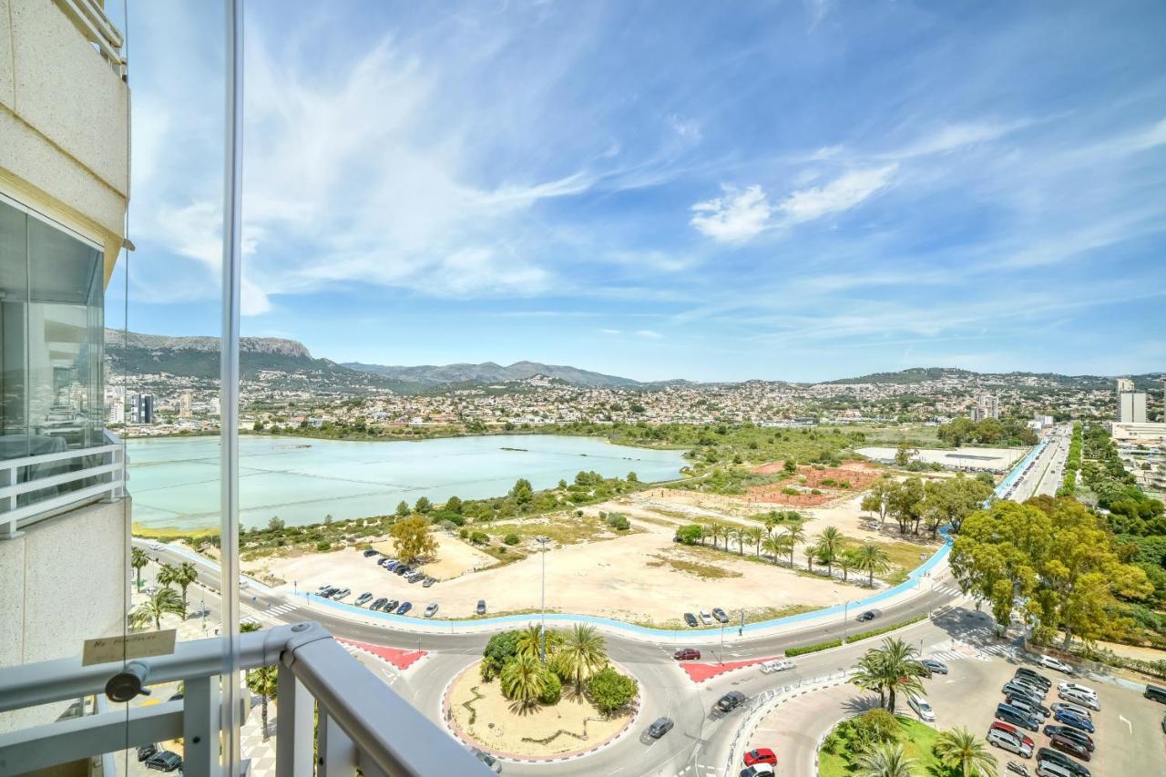 Apartamento con vistas a la piscina