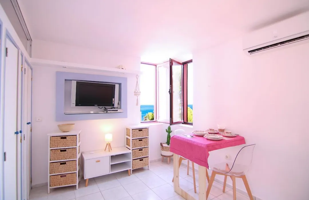 Apartamento Muralla Roja 0507-1