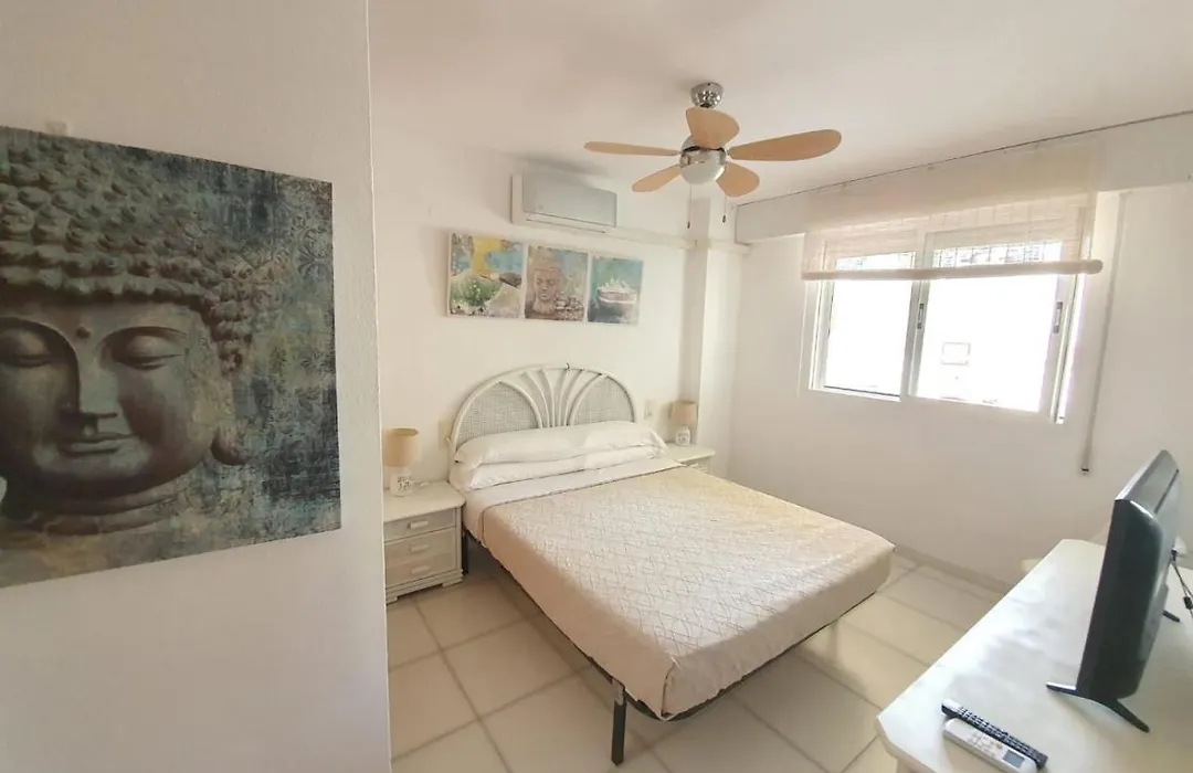 Apartamento Aquarium Park, 1ª linea de playa, piscina privada, aire acondicionado y wifi de alta velocidad-1