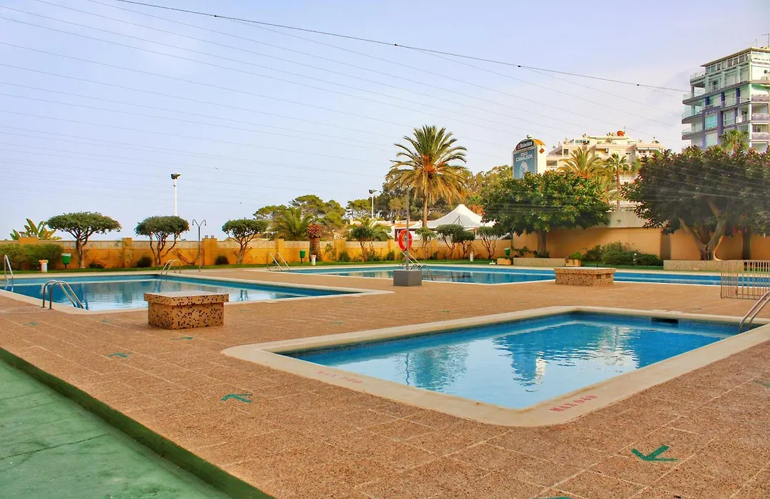 Calpe apartamento moderno playa y piscina-1