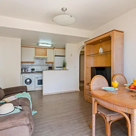 Apartamento Arenal 6 - Plusholidays-2