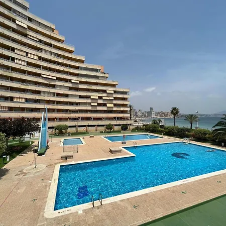 Calpe apartamento 1a linea de playa piscina reformado wifi aire-3