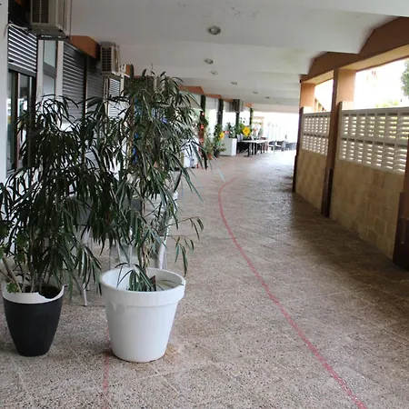 Calpe apartamento moderno playa y piscina-3