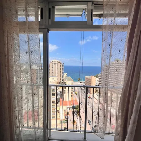 Calpe apartamento con vistas al mar impresionantes a 5 min de la playa aire wifi parking comunitario-2