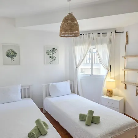 Calpe Cozy Apartment With The Mountain View 5 Min To The Beach-3