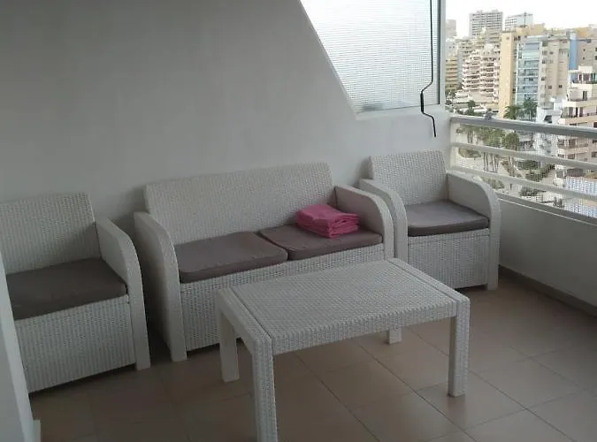 Carmen Molina Edificio Esmeralda Calpe