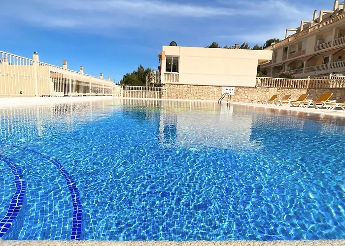 Apartamento dúplex 6 personas en zona tranquila CALPE
