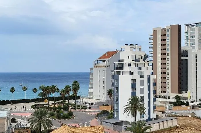 Apartamento con una buena vista Calpe