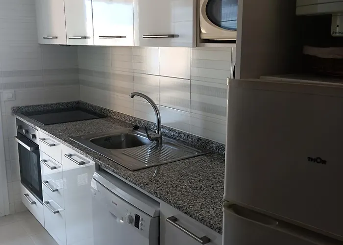 Carmen Molina Edificio Esmeralda Calpe
