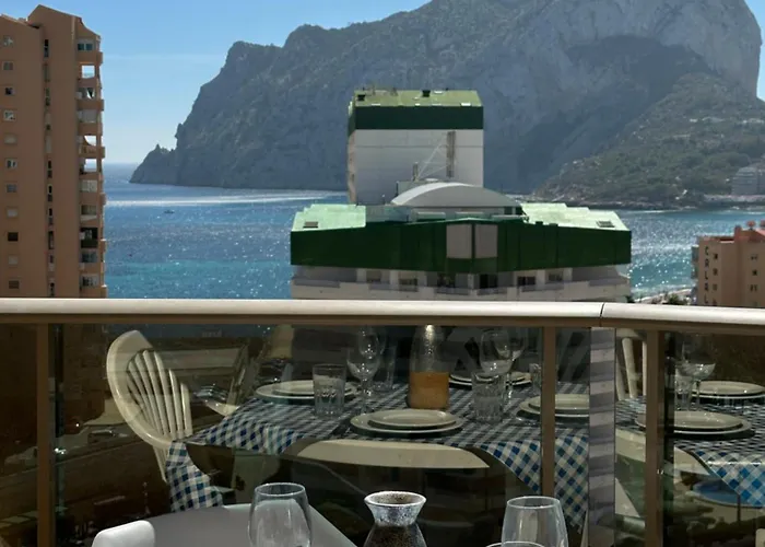 Luxurious Esmerald Calpe