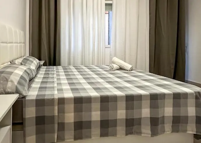 Calpe apartamento casco antiguo reformado wifi parking aire acondicionado patio barbacoa y balcon welcome cycling teams