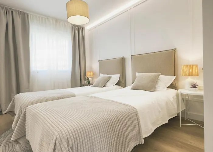 Casa Levante - Renovated Sea View Beach Apartment, Pool access, AC&Peñón de Ifach Views - Calpe Costa Blanca
