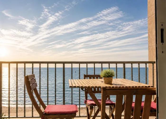 Apartamento frente al mar en Calpe con parking para 4 personas