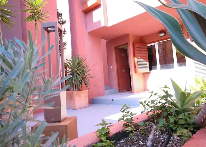 Estudio en la Muralla roja Calpe