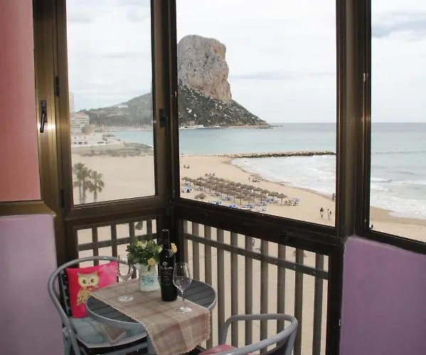 Primera Linea de Playa con Garaje Calpe